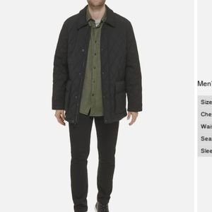 XL black quilted mens Cole Haan collar jacket. In perfect condition. Has pockets